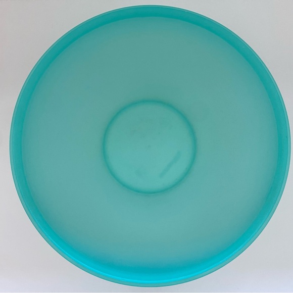 Tupperware Mixing Bowls - Picture 3 of 9